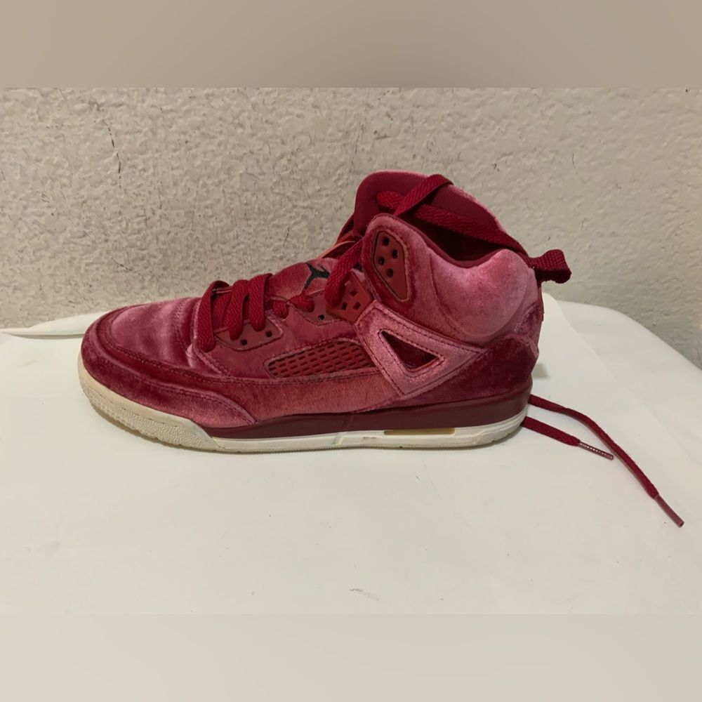 Jordan 4 Spizike Noble Red Velvet Youth size 7Y 40 EUR 535712-600
